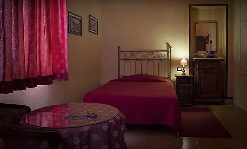 Hotel Villa Esperia Palermo 3*,